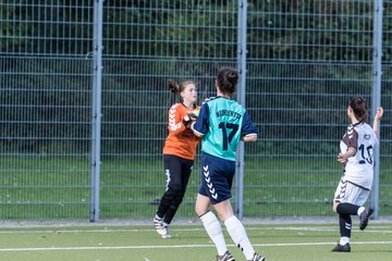 Bild 295 - B-Juniorinnen Wedel - St. Pauli : Ergebnis: 1:2